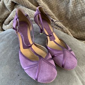Purple suede Fornarina T-strap party heel size 6.5